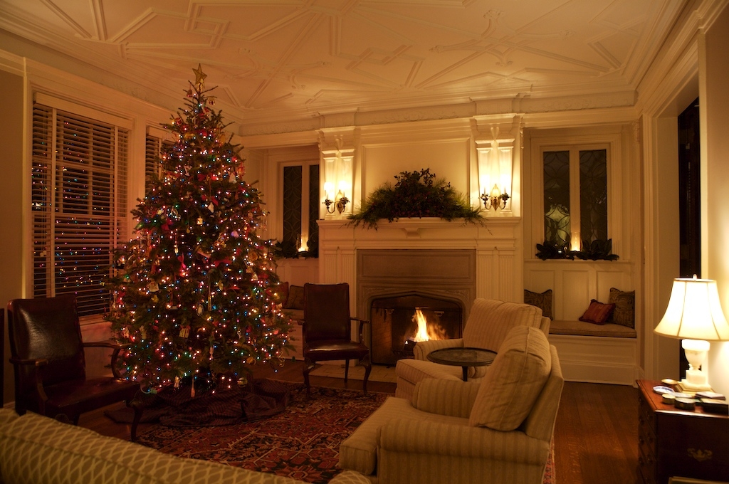 Co-Arts Artificial Christmas Tree